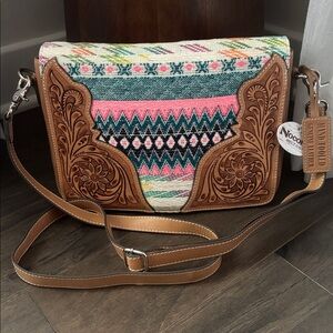 Nocona Felicity Genuine Hand Tooled Leather Conceal Carry,woven fabric,zip top